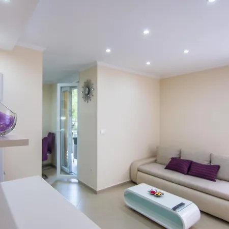 아파트 Songbird *
